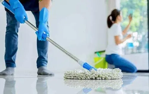 Deep tile scrubbing service